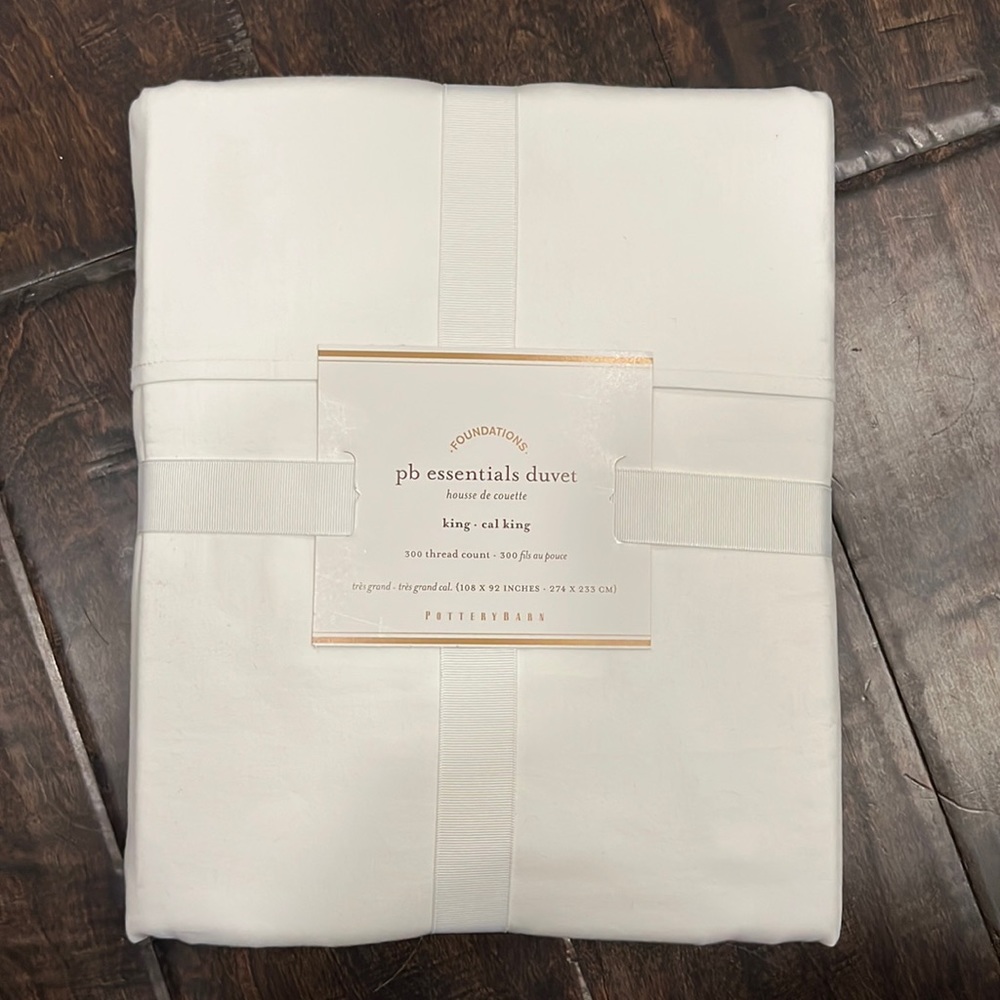 POTTERY BARN Duvet Cover (king - Cal King)